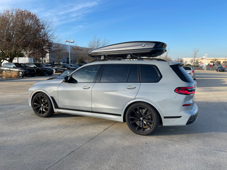 Bmw x7 deals thule roof rack