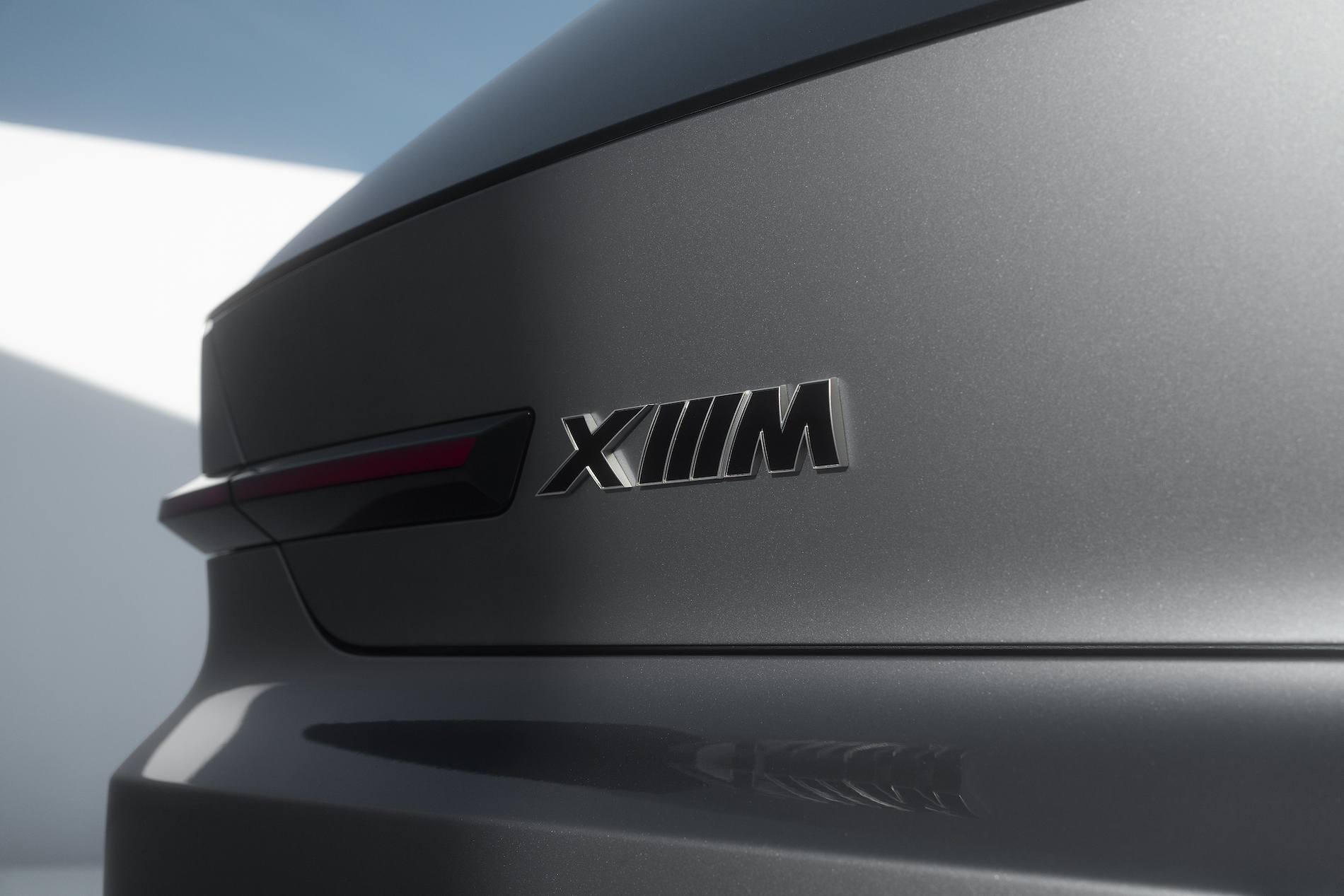 Name:  BMW_Concept_XM_09.jpg
Views: 17027
Size:  1.07 MB