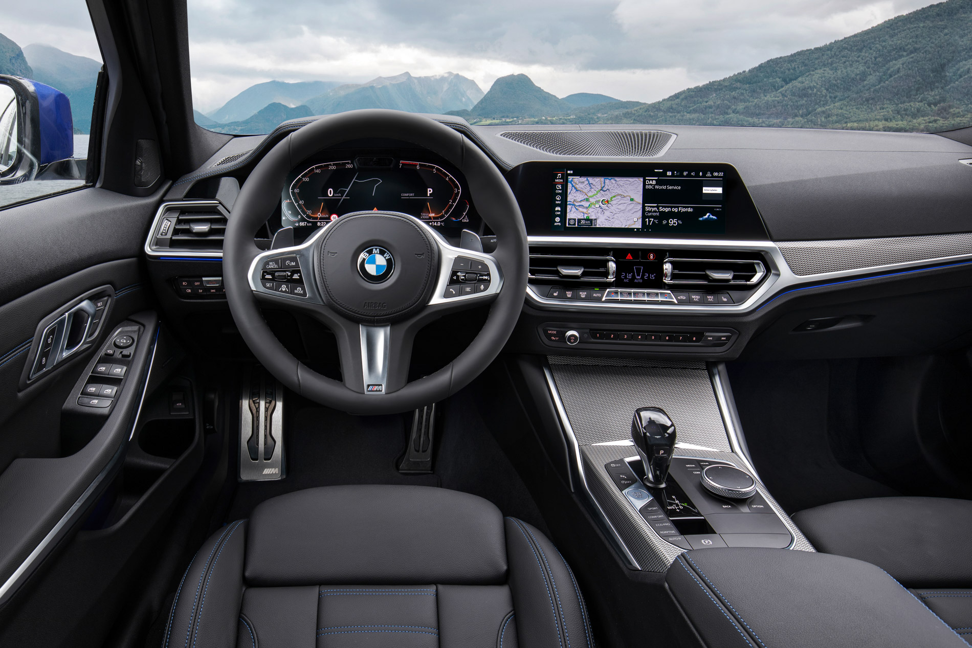 Name:  The all new 2019 BMW 3 Series. European Model Shown (31).jpg
Views: 933
Size:  568.3 KB