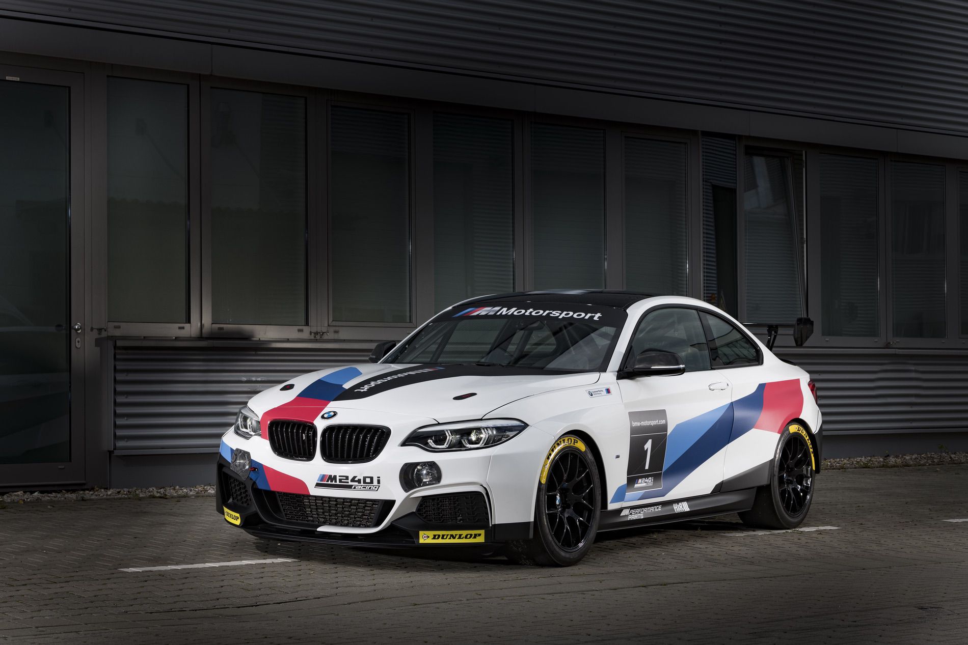Name:  BMW-M240i-Racing-Car-04.jpg
Views: 11162
Size:  236.9 KB
