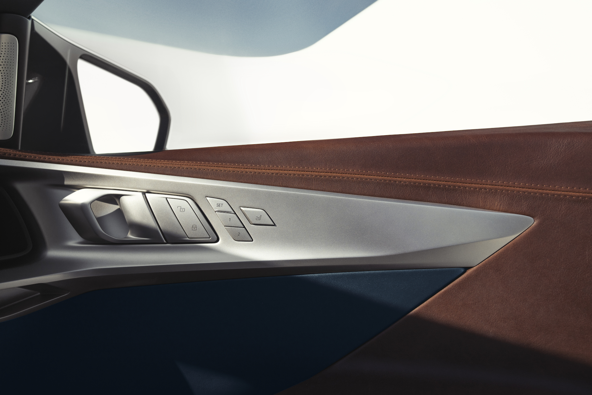 Name:  BMW_Concept_XM_17.jpg
Views: 17068
Size:  1.14 MB