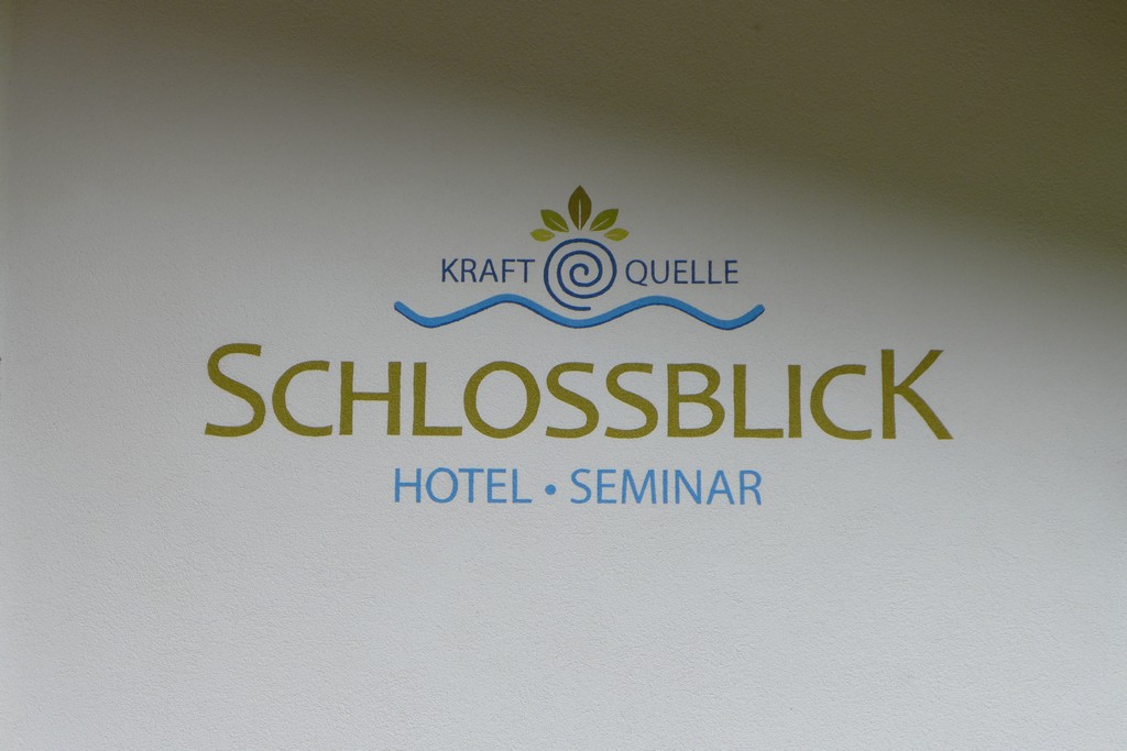 Name:  schloss Blick Hotel Kufstein   P1000990.jpg
Views: 10535
Size:  144.2 KB